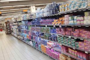 Schwachsinnige Menstruationsprodukte im Supermarkt
